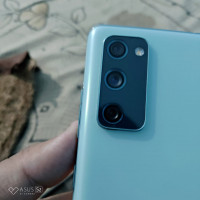 Samsung  Galaxy s20 fe