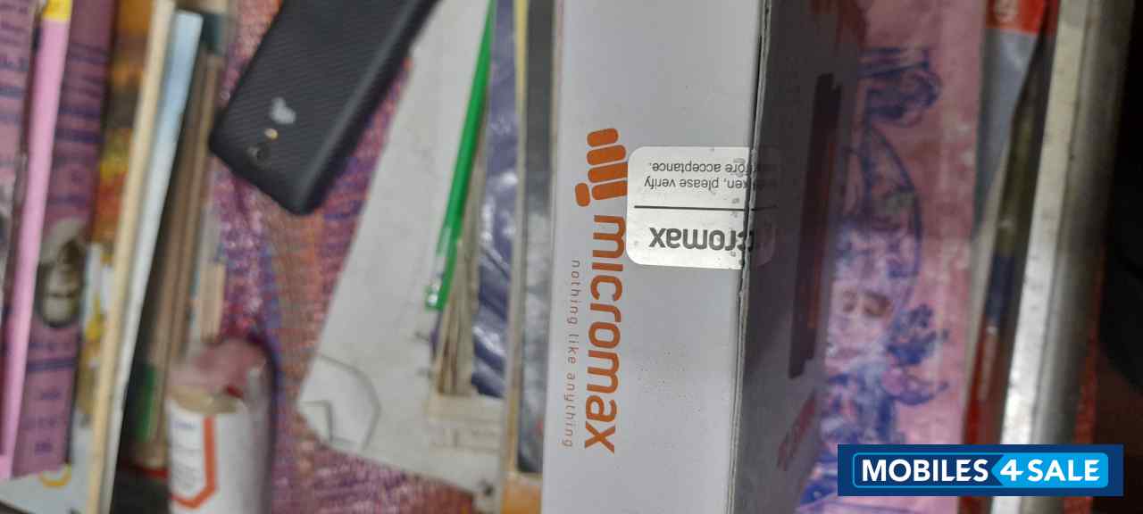 Micromax  Q402+