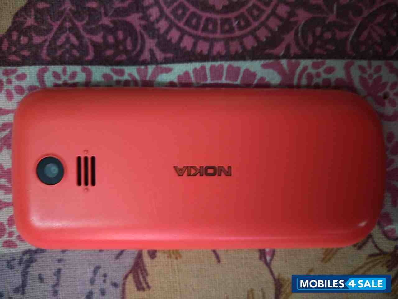 Red Nokia  Nokia 130