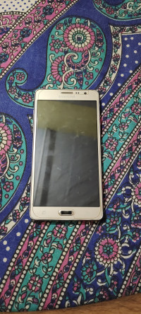 Samsung  Galaxy on 7 pro