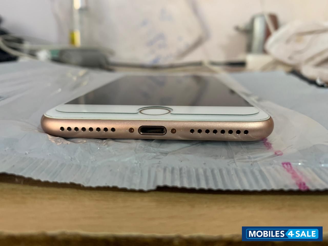 Apple  iPhone 8 plus 64 GB