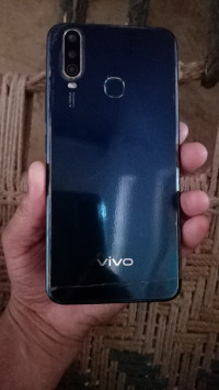 Vivo  Y12