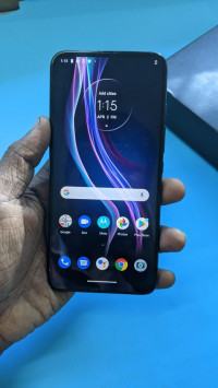 Motorola One fusion plus