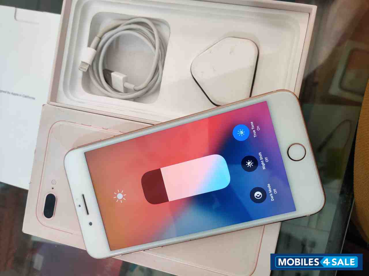 Apple  Apple iphone 8plus 256gb gold