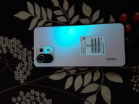 Xiaomi  Mi 11 lite