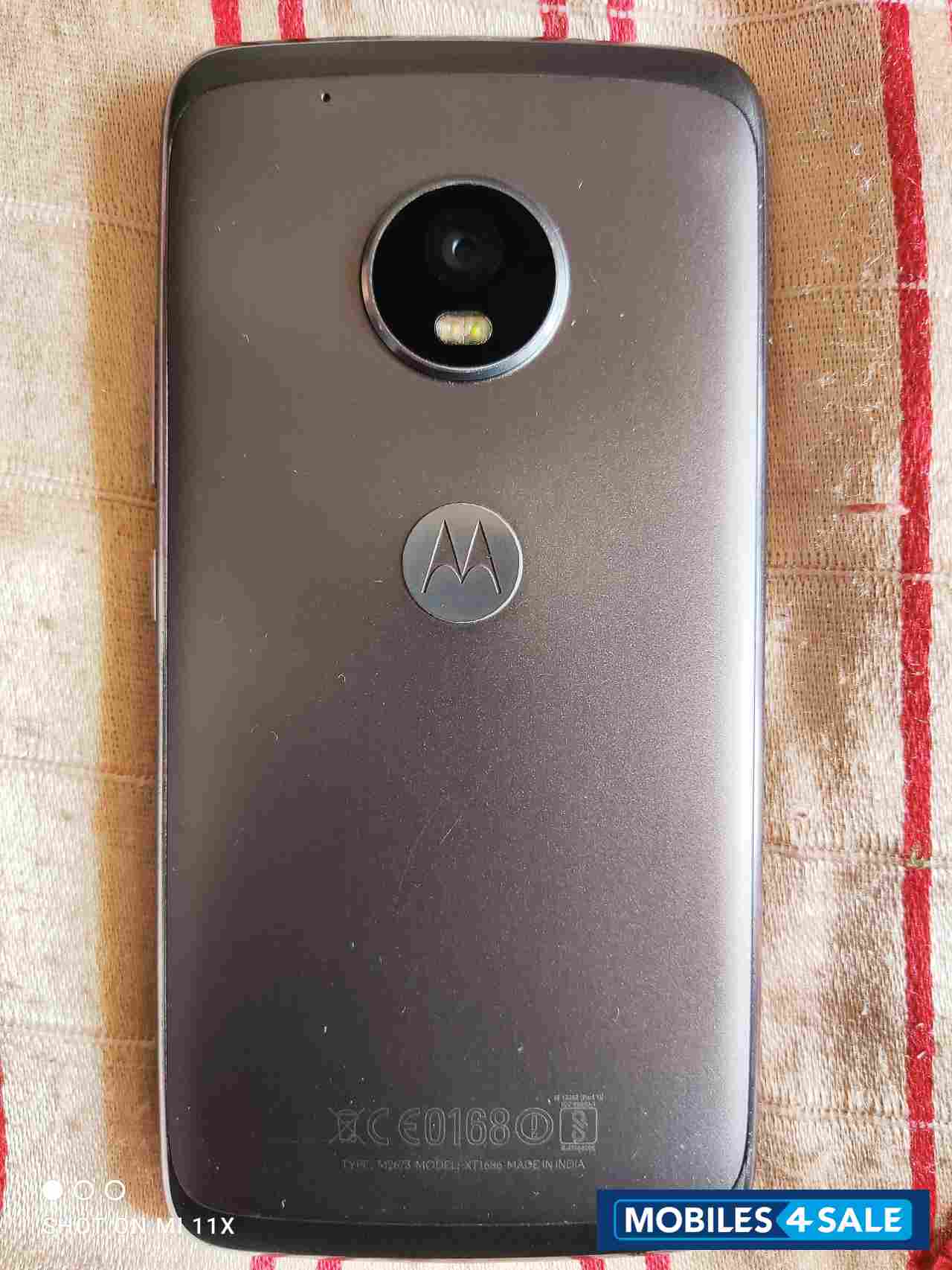 Motorola  Moto G5 Plus