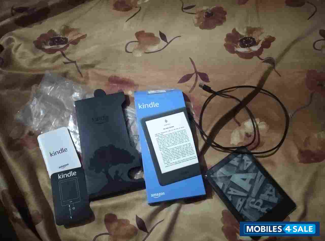 Amazon  Kindle 10th generation