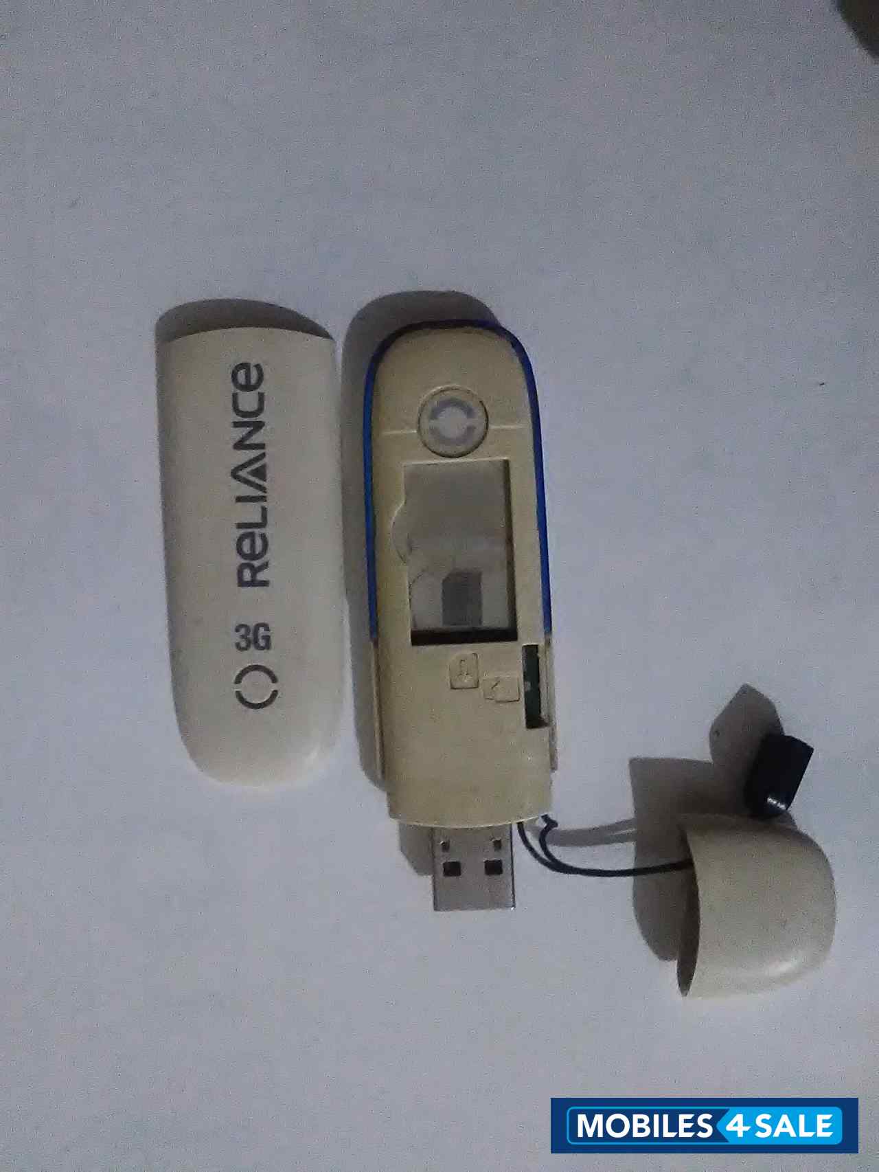 ZTE  Reliance 3G Data Card MF190