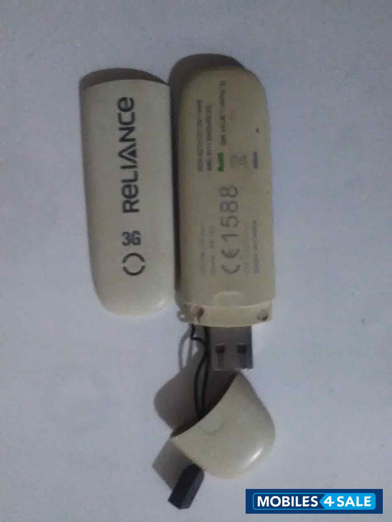 ZTE  Reliance 3G Data Card MF190