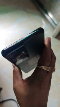 Black Samsung  S21 Ultra