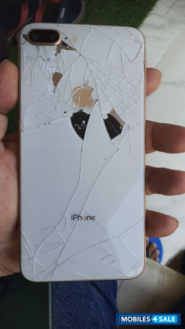 White Apple iPhone 8 Plus White Apple iPhone 8 Plus