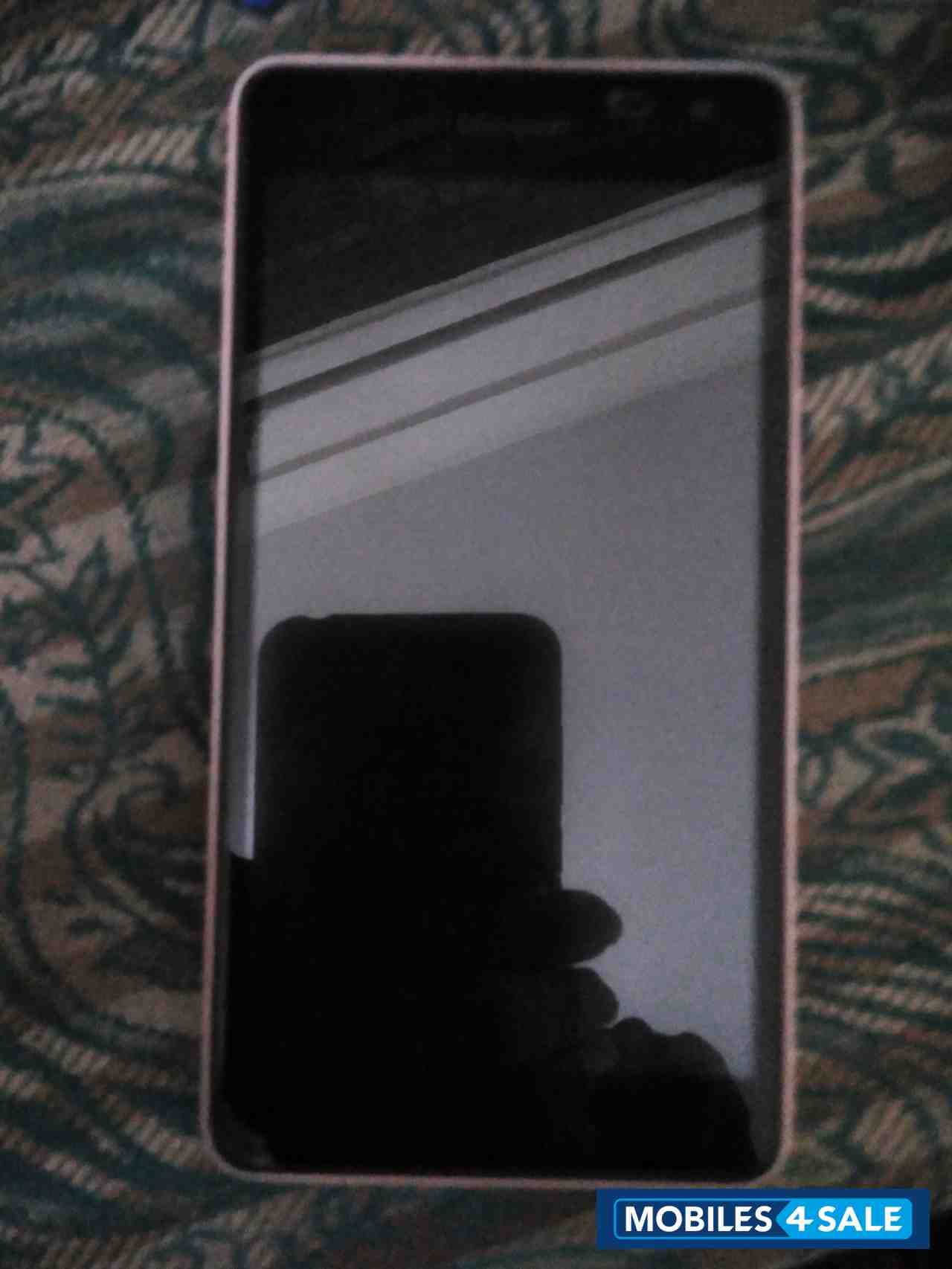 Microsoft  535 lumia