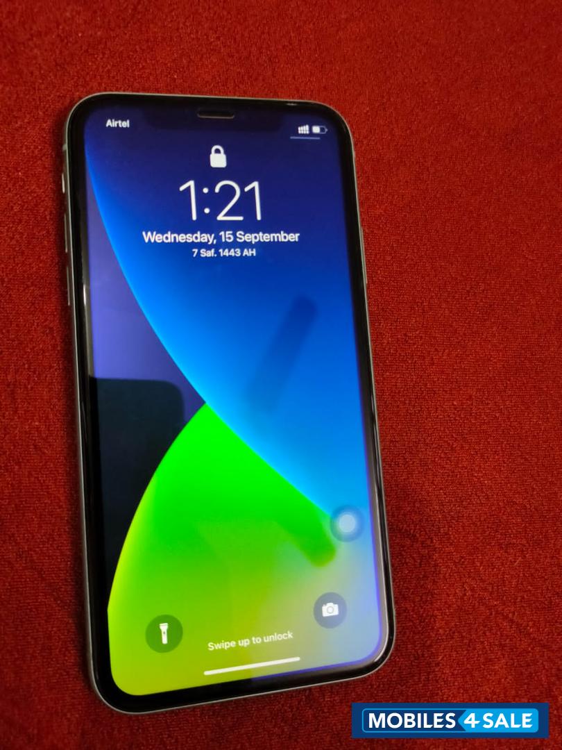 Apple  iPhone 11 64GB (Green)