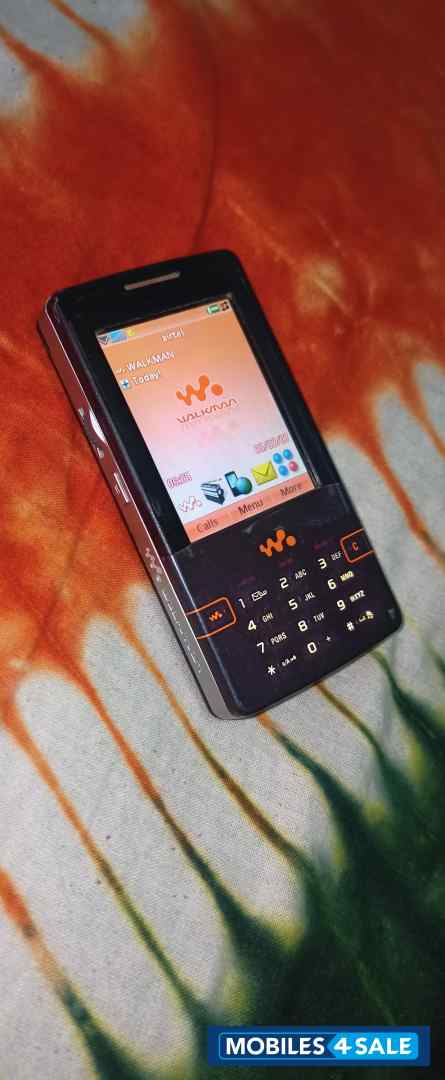 Sony Ericsson  walkman series