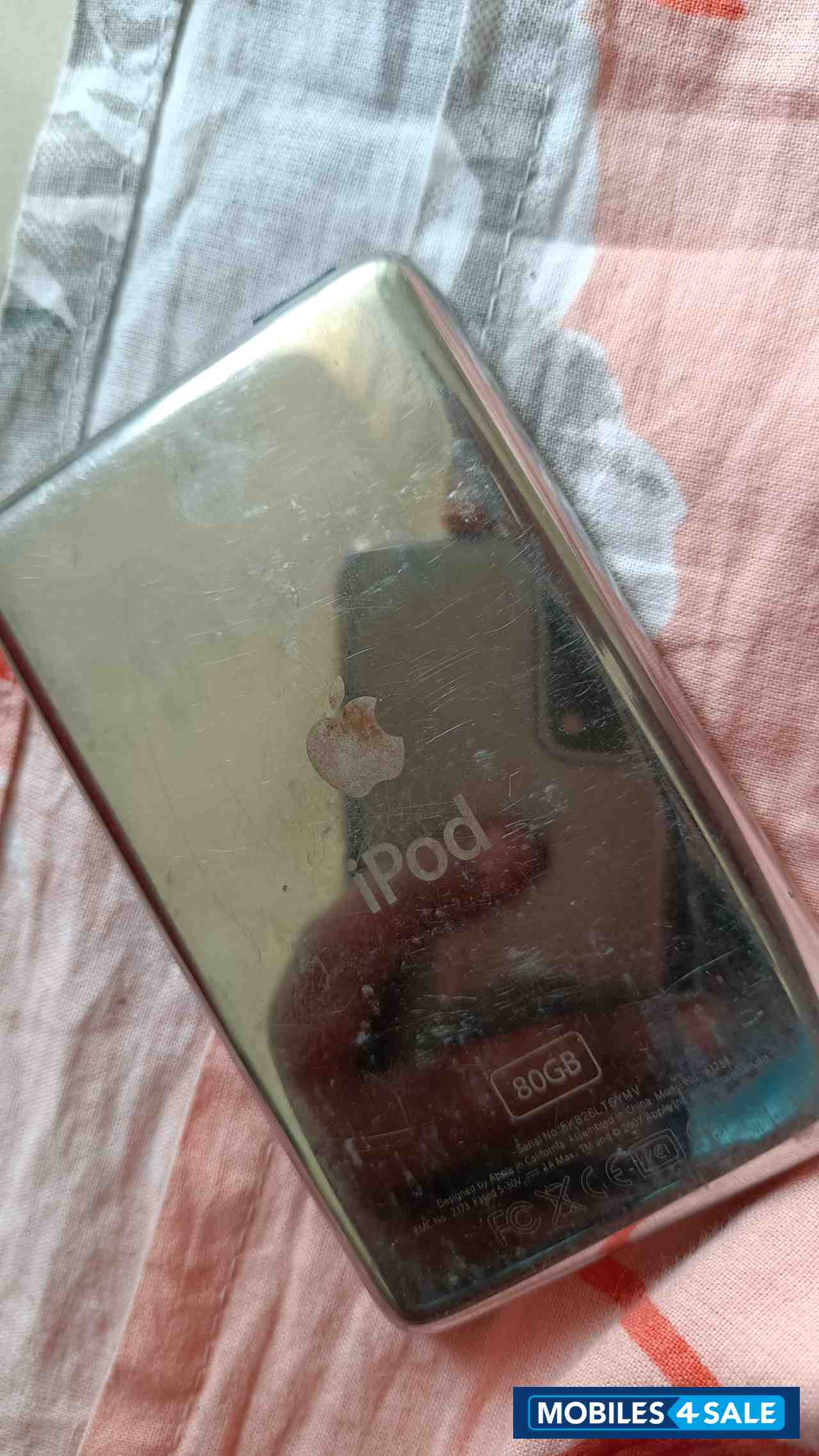 Black With Silver Back Apple iPod