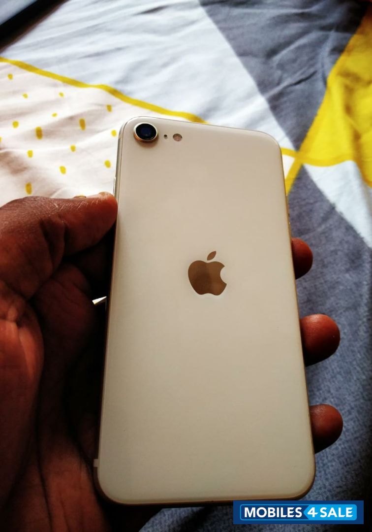 Apple  Iphone SE 2020