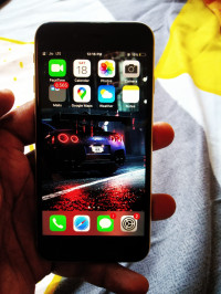 Apple  Iphone SE 2020