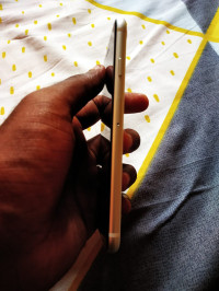 Apple  Iphone SE 2020