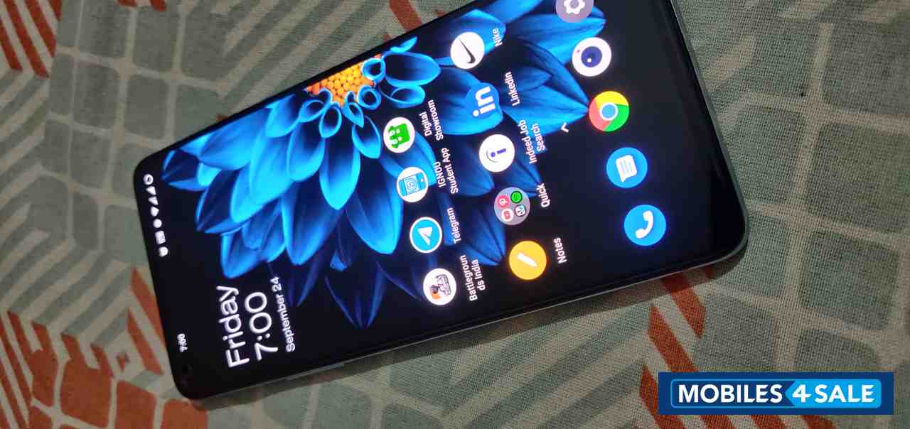 Lunar Silver OnePlus  8T