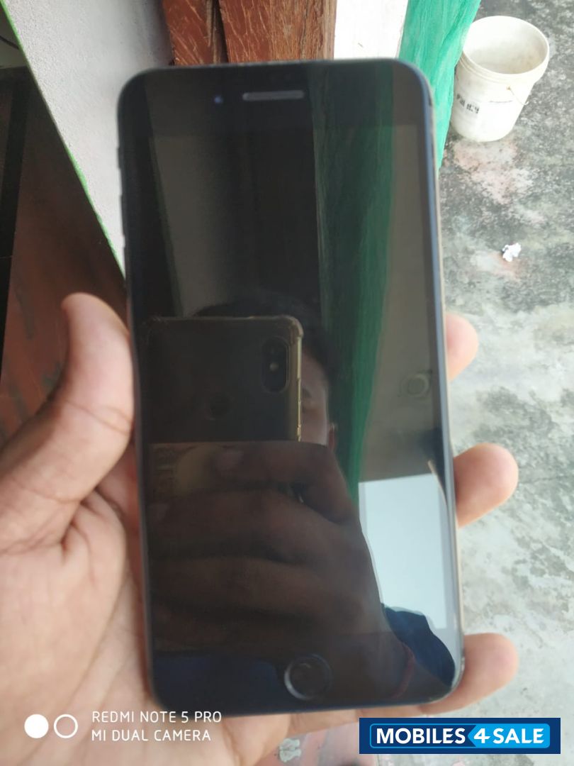 Apple  Iphone 8 plus