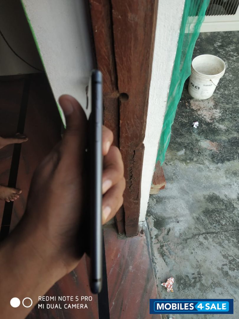 Apple  Iphone 8 plus