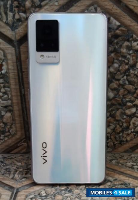 Vivo  Vivo v21