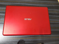 Asus  NoteBook X205TAW