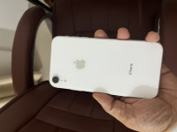 Apple  Xr