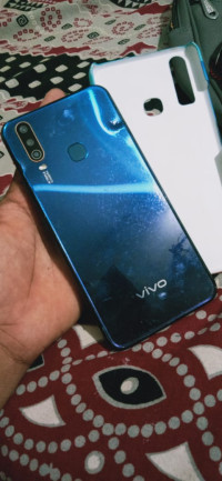 Vivo  Y17