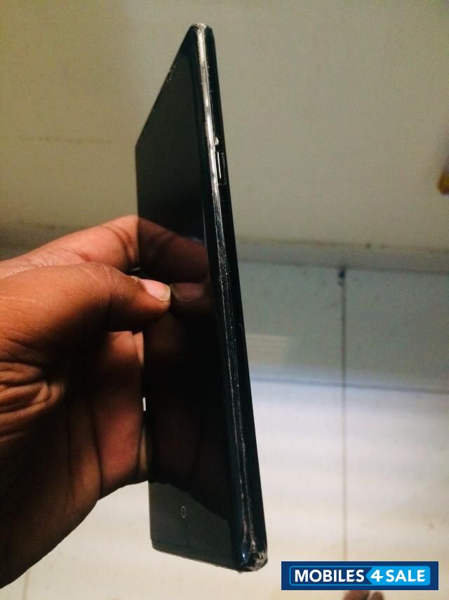 Black Samsung  Note 8