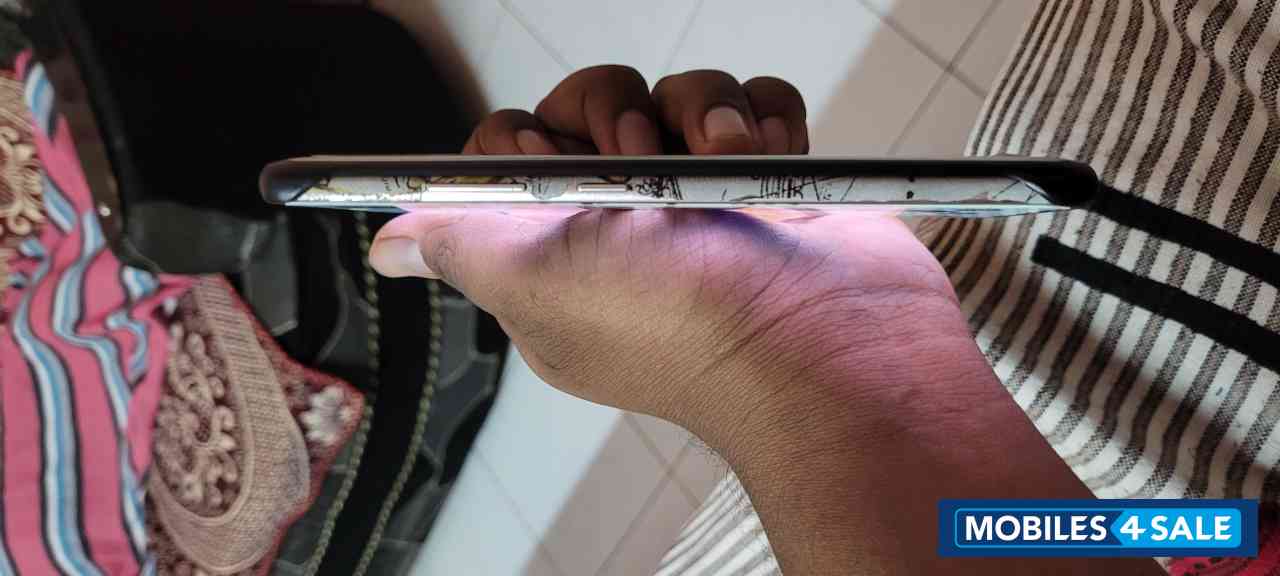 Samsung  Galaxy S10 lite