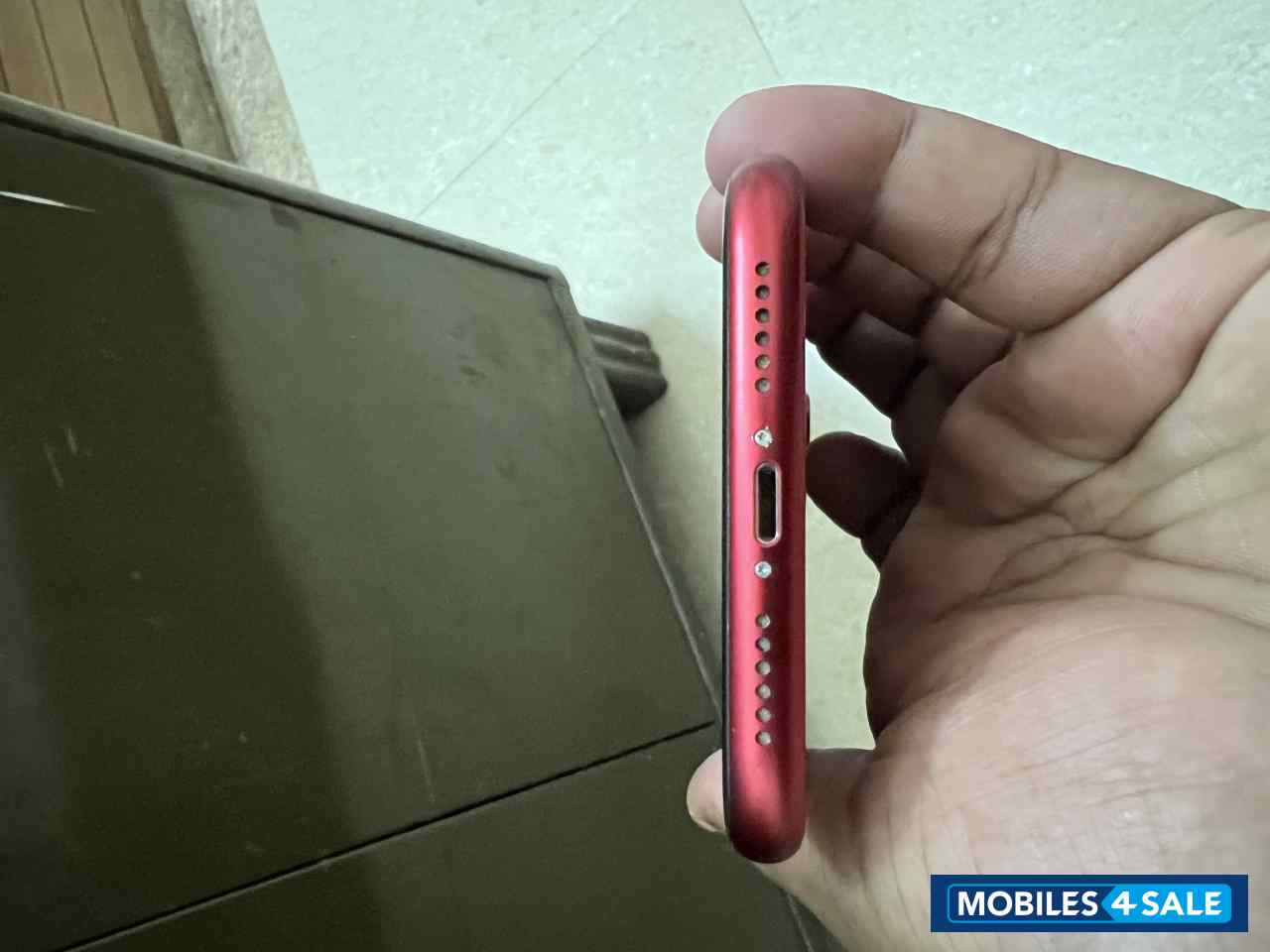 Red Apple  iPhone 11