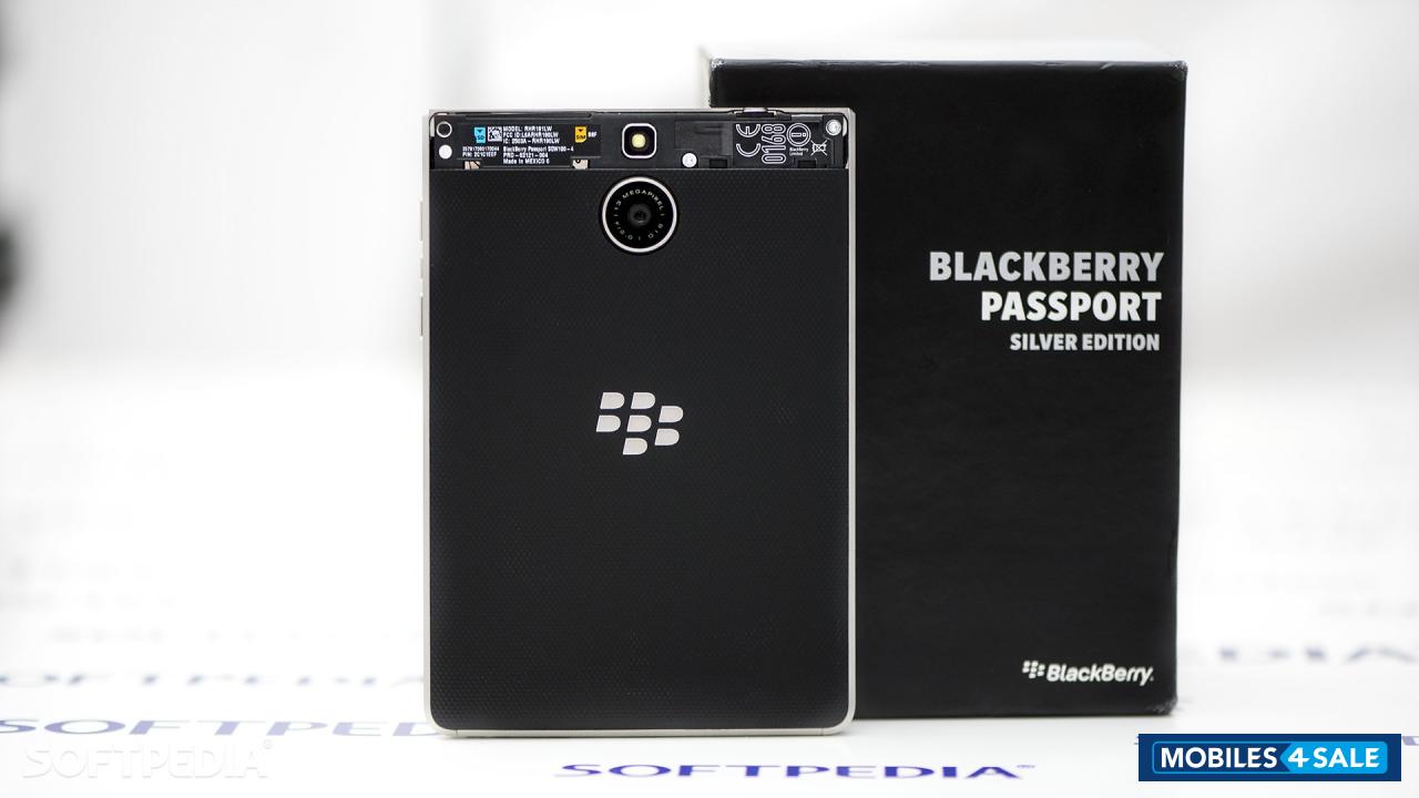 BlackBerry  passport silver edition