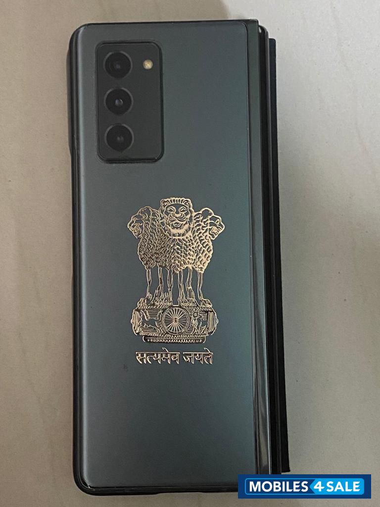 Samsung  Samsung Galaxy Z Fold 2
