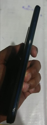 Magenta Black Vivo Y-series Y19