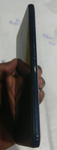 Magenta Black Vivo Y-series Y19