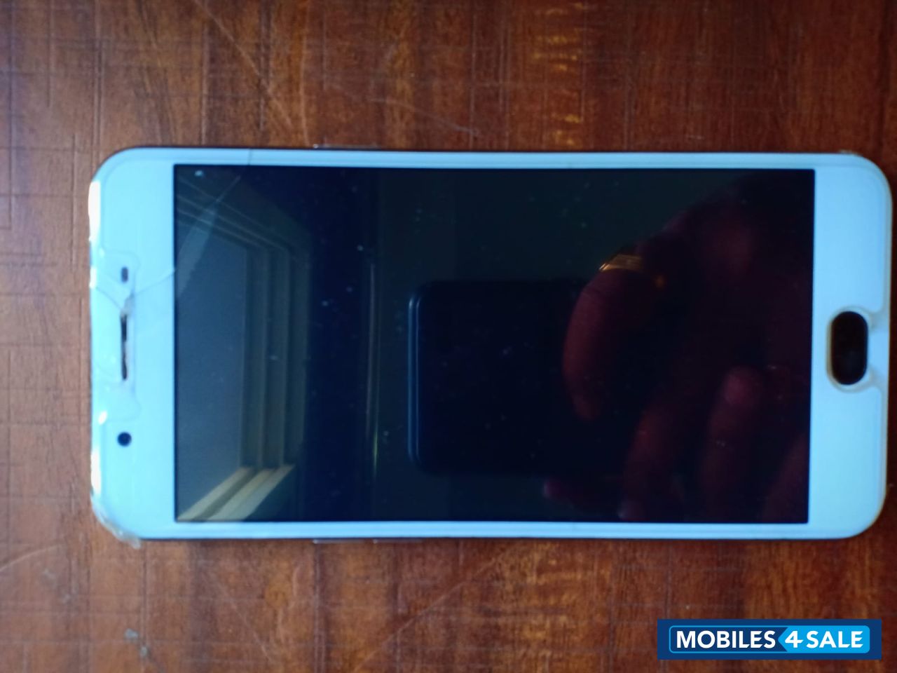 Silver Oppo  Oppo f1s