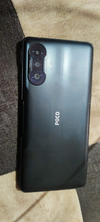 POCO  F3gt