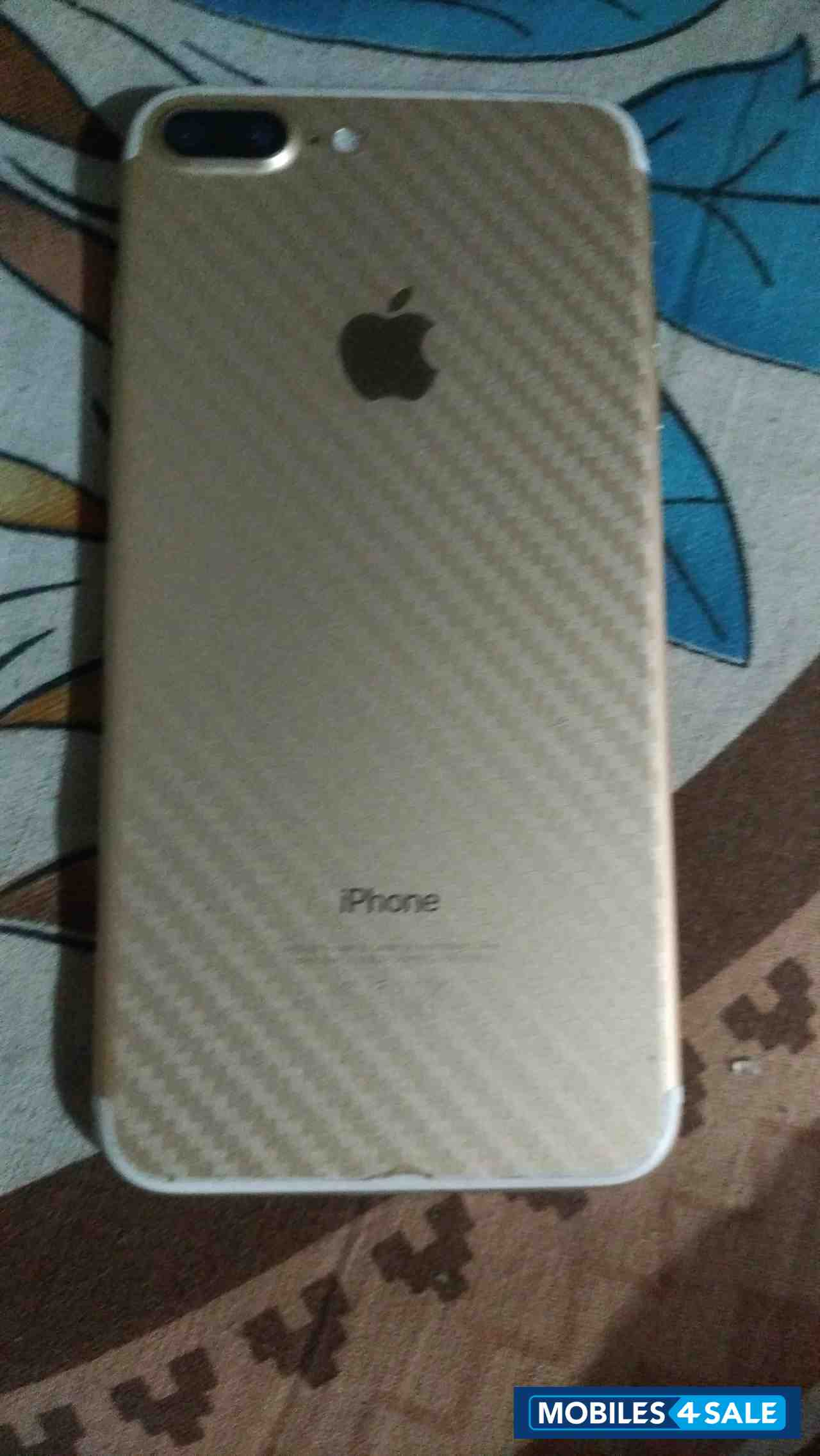 Apple  iPhone 7 plus