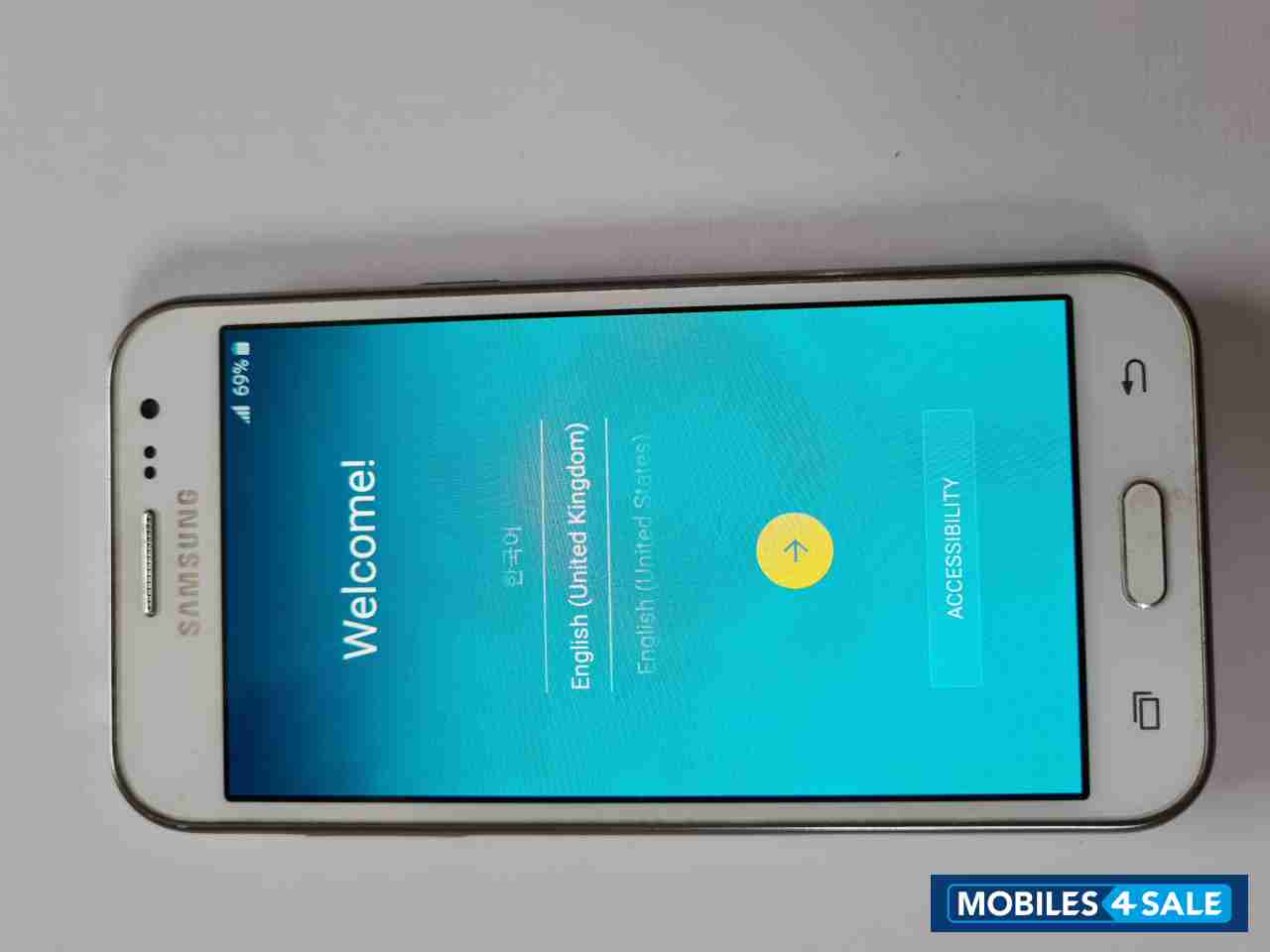Samsung  Galaxy J2
