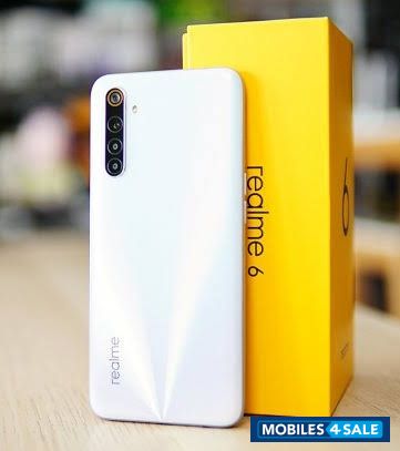 Realme  6i