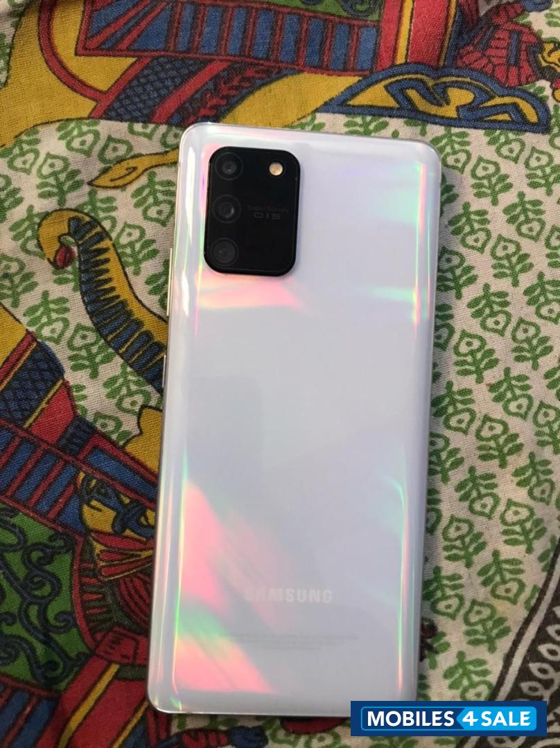 Samsung  galaxy s10 lite