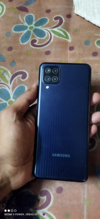 Samsung  Samsung f12