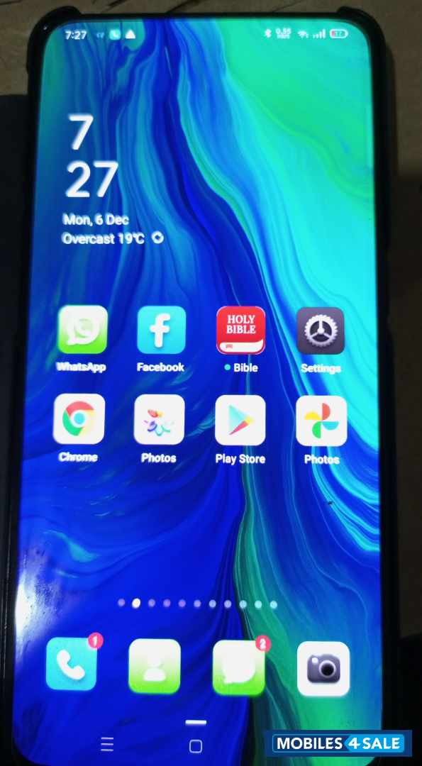 Jet Black Oppo R-series 10X Zoom