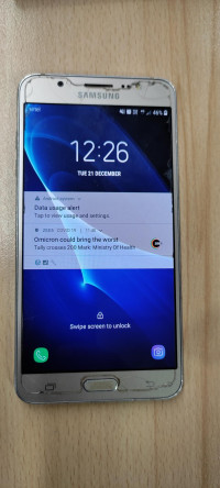 Samsung  Galaxy J7(2016)