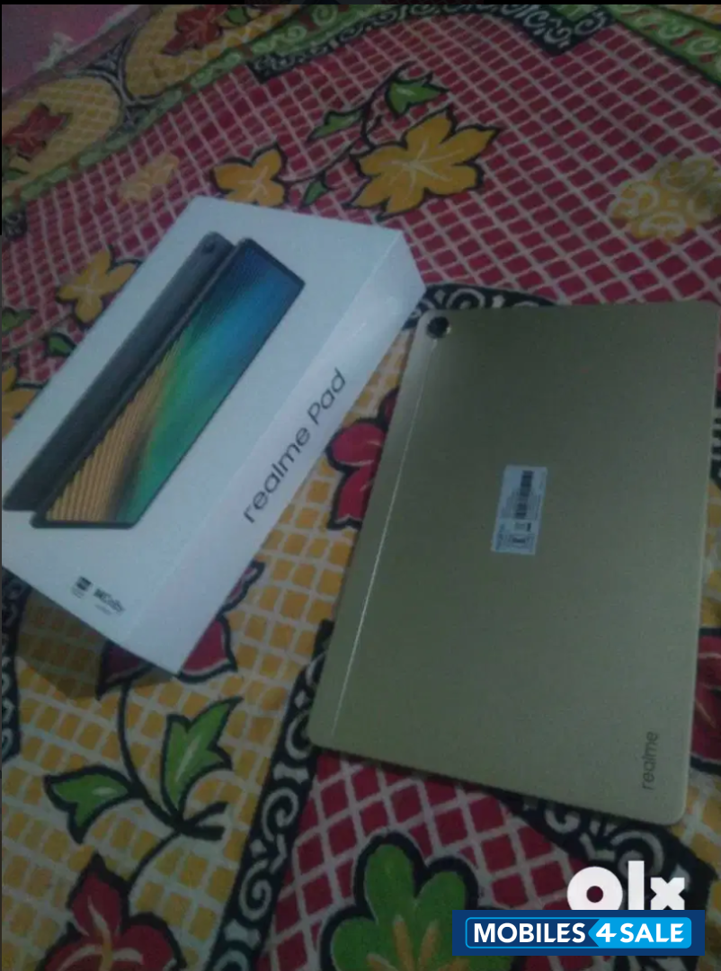 Gold Realme Realme Pad