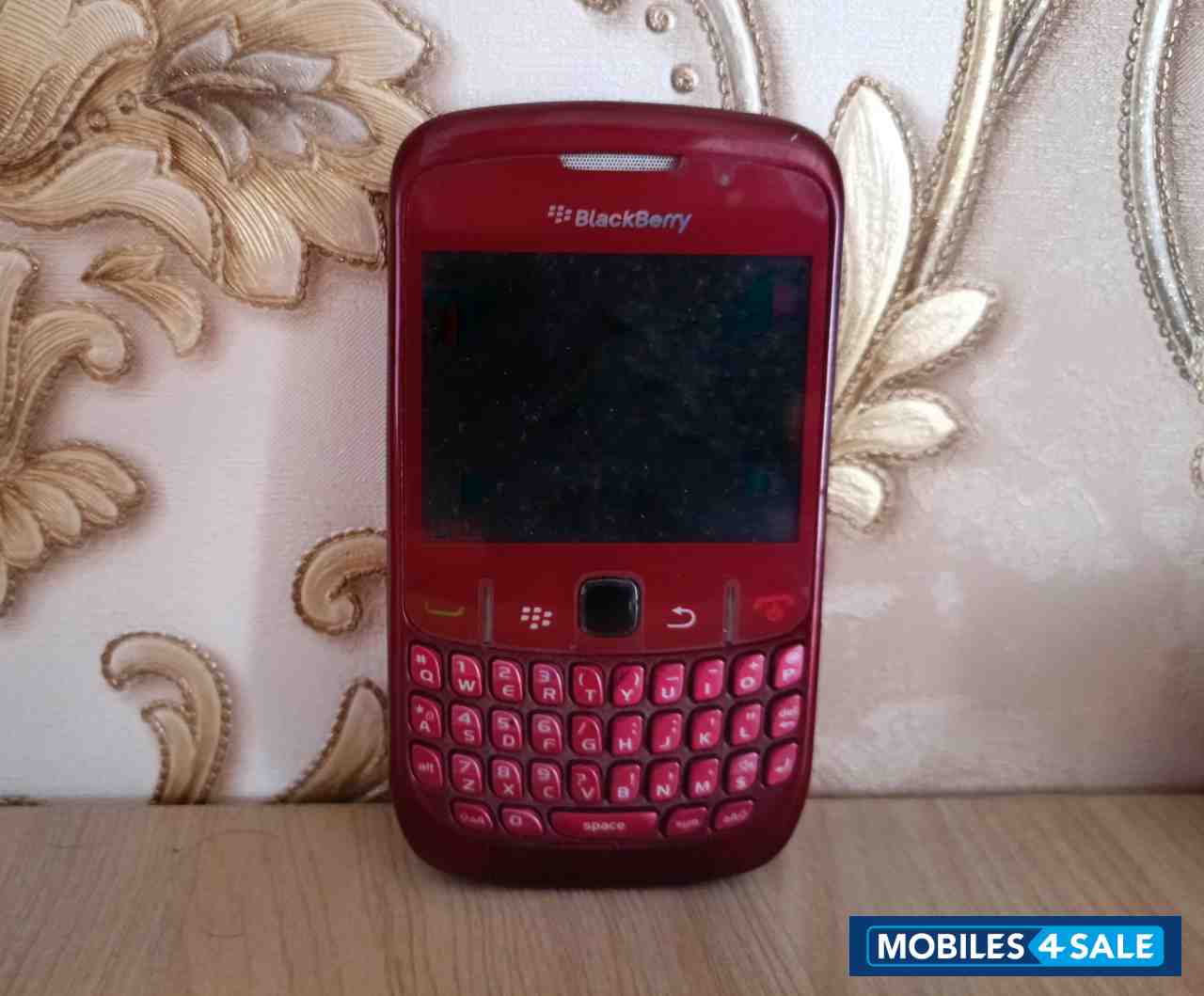 Red (rare) BlackBerry Curve 8520