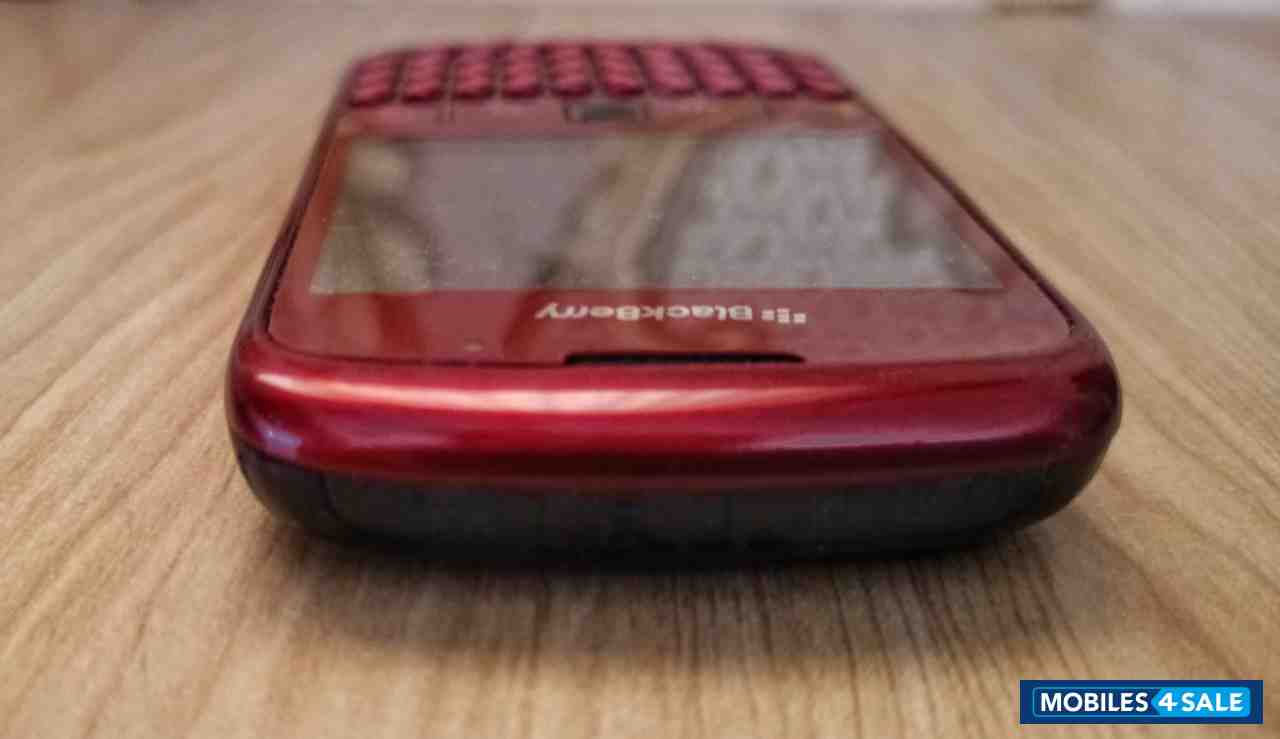 Red (rare) BlackBerry Curve 8520