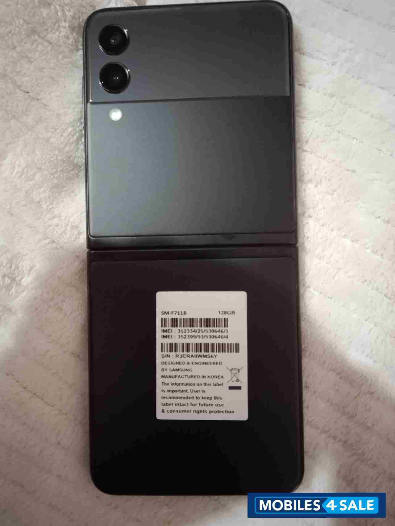 Samsung  Galaxy z flip 3