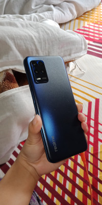 Universal Blue Realme  8s 5g